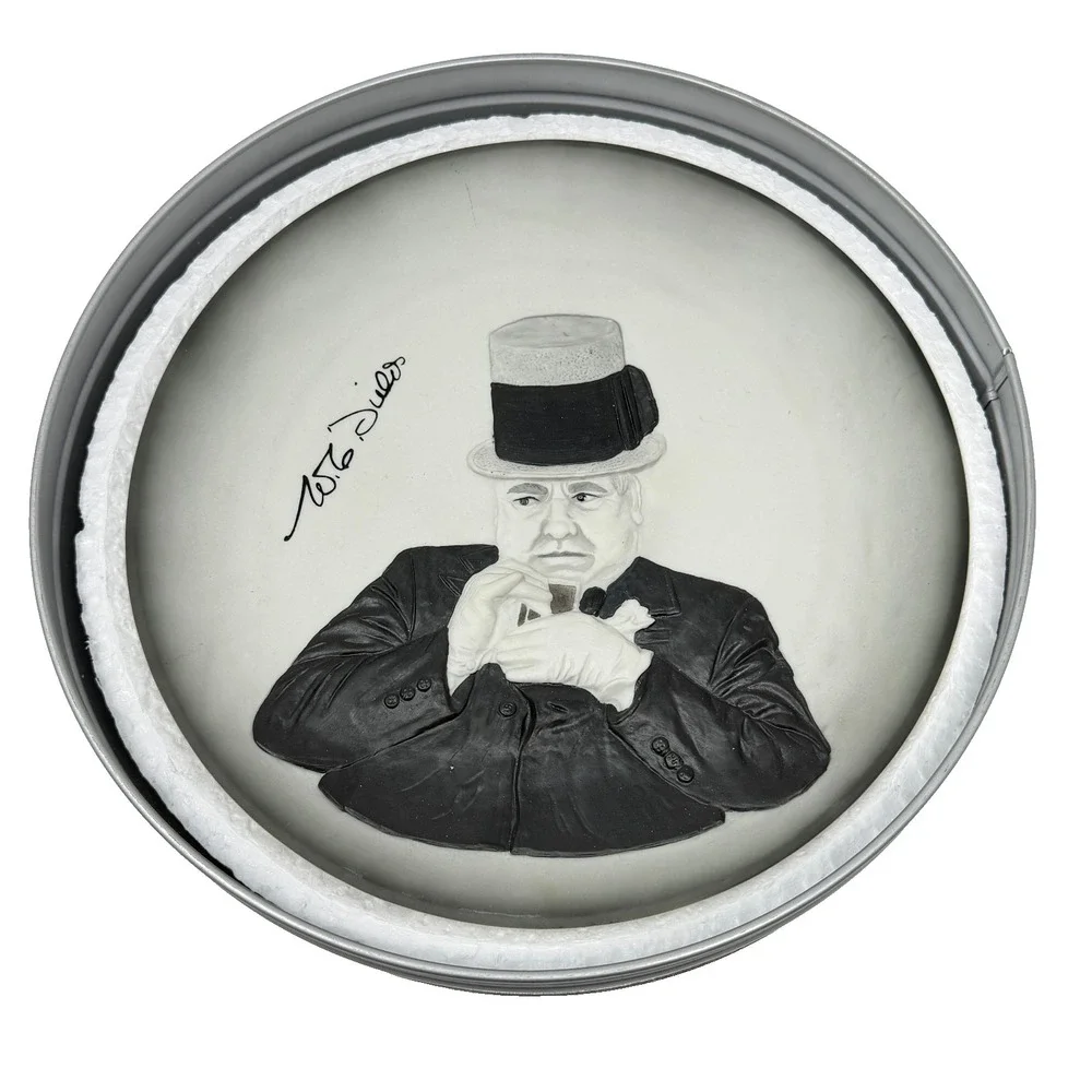 Charlie Chaplin W.C. Fields Collector Plates‎ Great Entertainer 1985 Tin Set